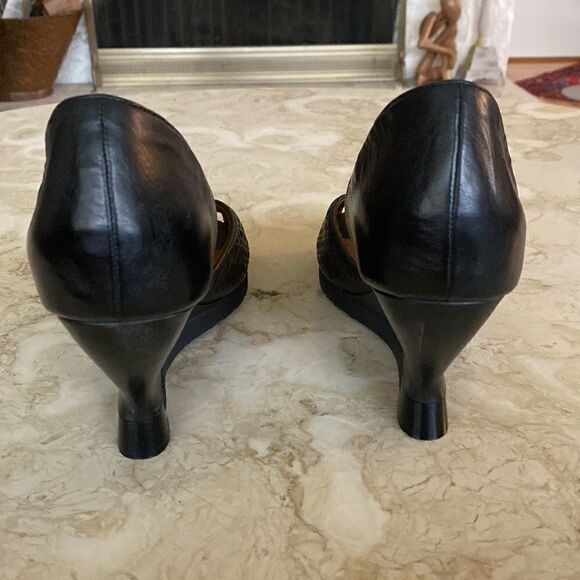 Gentle Souls Leather Peep Toe Wedge Sandals - Picture 6 of 16